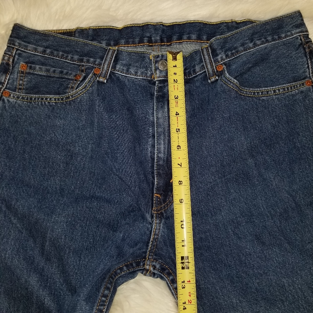 Levi 505 Men's Jeans sz 38x32 True sz 37x30 - Picture 6 of 8
